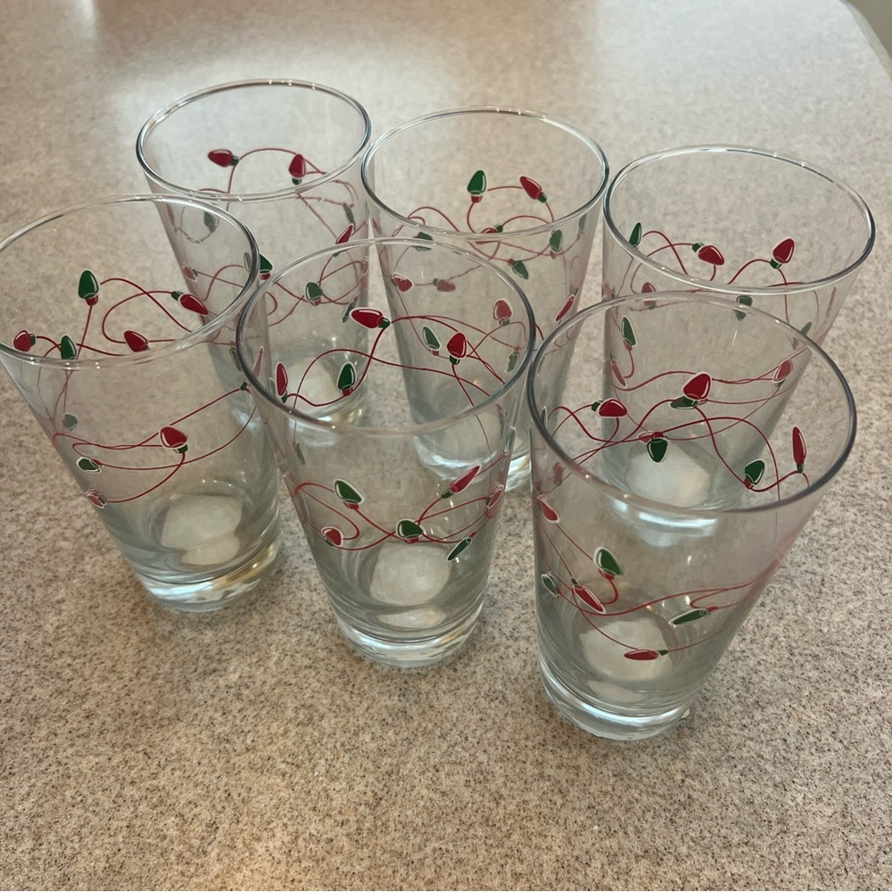 Anchor Hocking Glass Drinking Glasses with Christmas Holiday Lights, Set Of 6